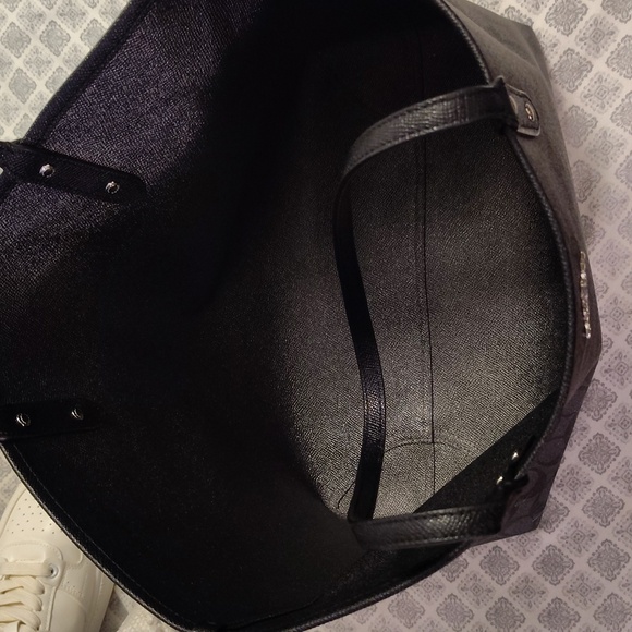 New Coach signature tote black - Picture 6 of 6